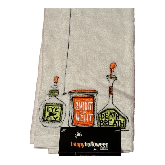 NWT Halloween Hand Towel Potion Bottles - Picture 2 of 2